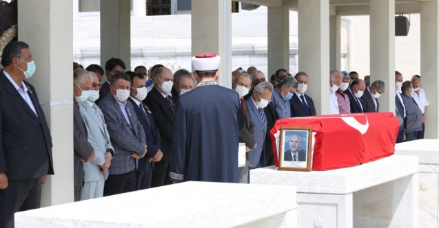 “Niğde’mizin yetiştirdiği örnek bir bürokrattı”