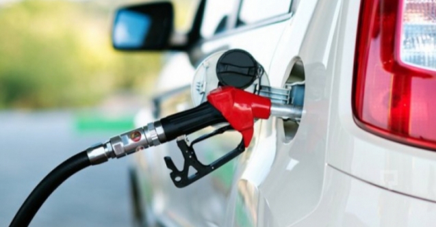 Benzine bir zam daha!