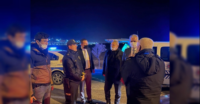AK Partiden Mesai Başındaki Personellere Ziyaret