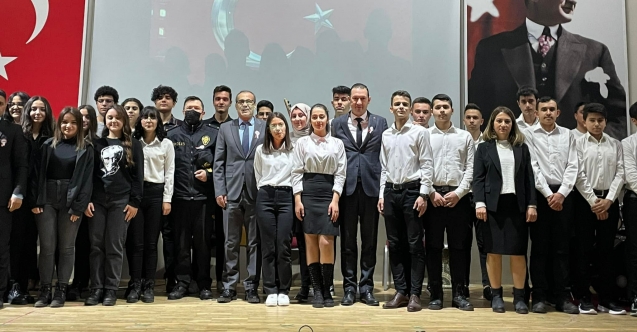 İSTİKLAL MARŞIMIZIN 101. YILI KUTLANDI