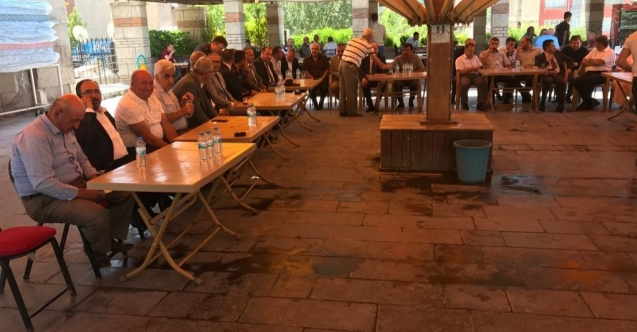 PROTOKOL VE HALK BAYRAMLAŞTI