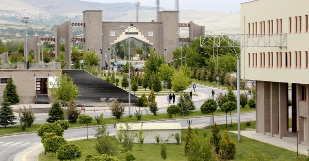 NÖHÜ AKADEMİK ALANDA YÜKSELİYOR!