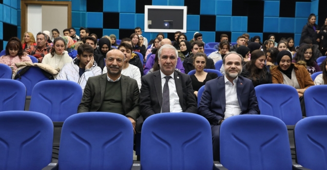 KAMPÜS ÇARŞIDA ÜCRETSİZ SİNEMA GÖSTERİM