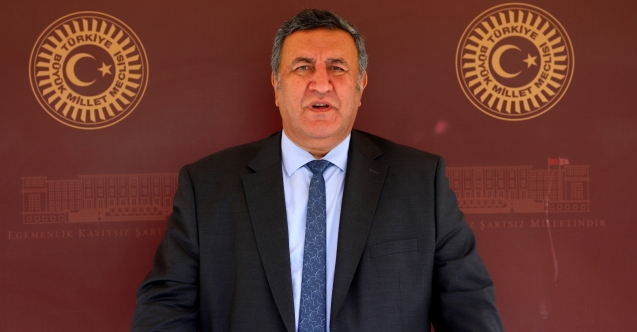 "ÖĞRETMENLERİN ÖZLÜK HAKLARI İYİLEŞTİRİLMELİ"