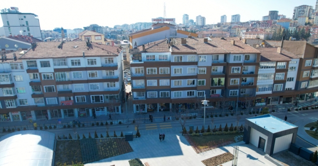 BİNALAR TEK RENGE BOYANDI