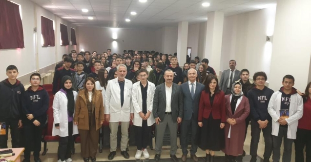 Prof. Dr. Fuat Sezgin, Niğde’de Öğrencilere Tanıtıldı