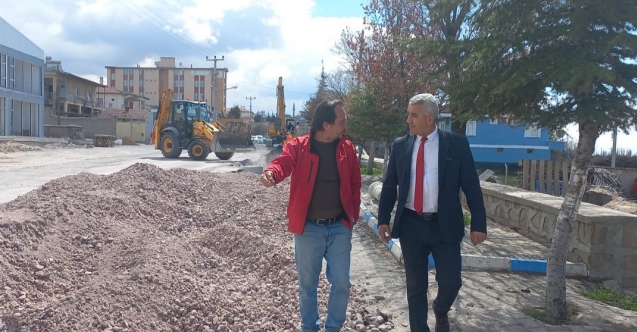 ALTUNHİSAR 'DA ALT YAPI ÇALIŞMALARI DEVAM EDİYOR