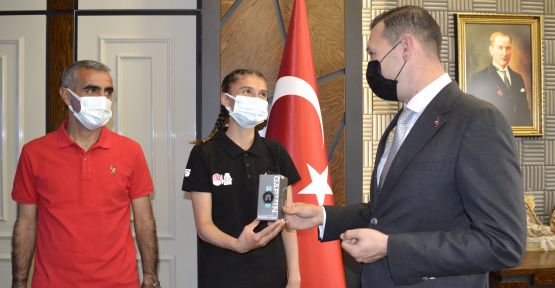 Başkan Baran sporcunun her zaman yanında