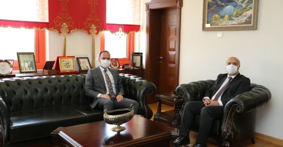 Başkan Özdemir’den Rektör Kar’a ziyaret