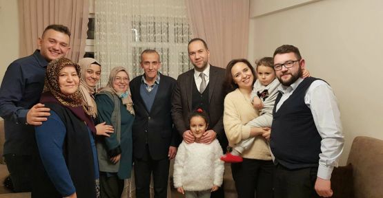 Belediye Başkanı Emrah Özdemir, Gönül Kapılarını Çalıyor