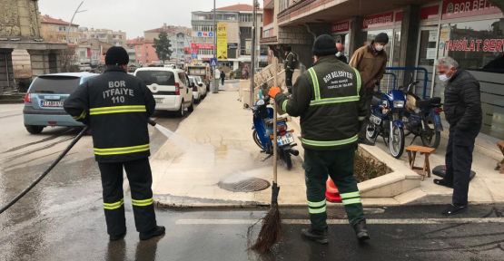 Bor'da kaldırımlardaki halılar kaldırıldı
