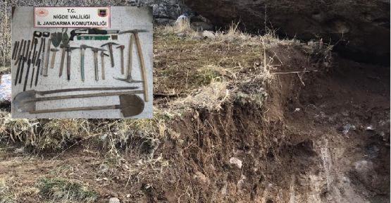Jandarma Kaçak Kazıya Göz Açtırmıyor