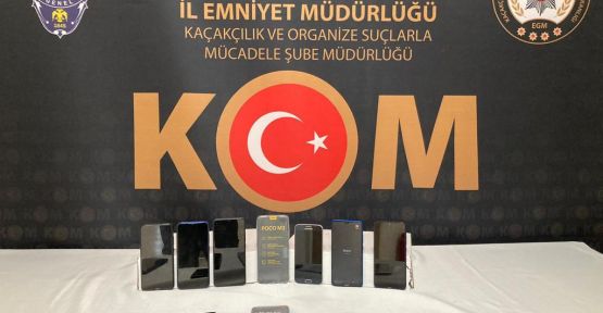 Kaçak Telefonlara El Konuldu