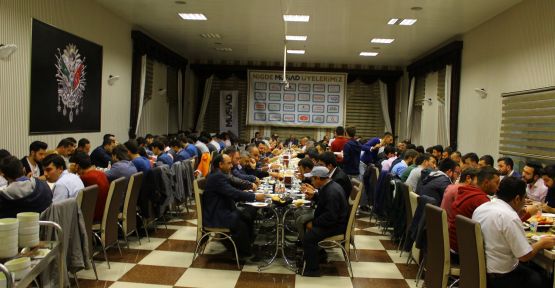 MÜSİAD'dan İftar Yemeği