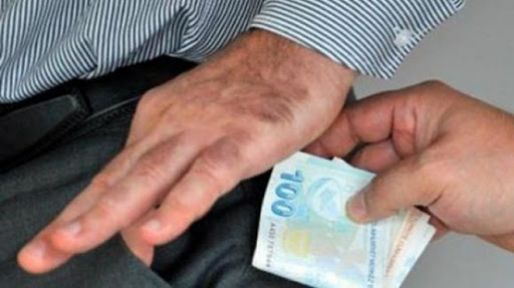 Niğde’de rüşvet operasyonu 2 kişi tutuklandı