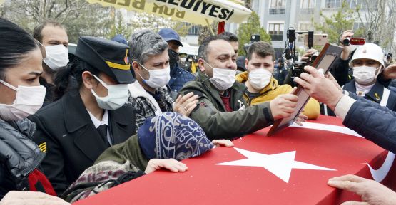 Şehidimizi sonsuzluğa uğurladık