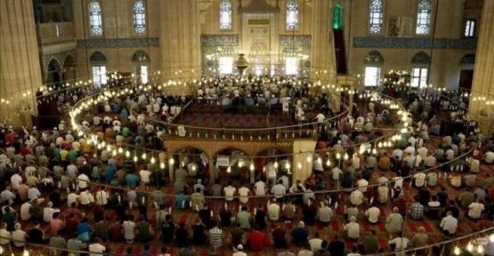Teravih namazları yasak olmayacak