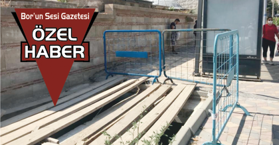 Üzeri Tahtalarla Kapatılan Tuvalet Tehlike Saçıyor!