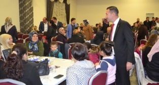 Ak Parti'den Vefa Yemeği