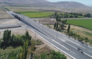 Devlet Bahçeli bulvarı üst geçidi trafiğe açıldı